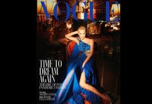 Фото - 64-летняя Шэрон Стоун показала стройные ноги на обложке Vogue