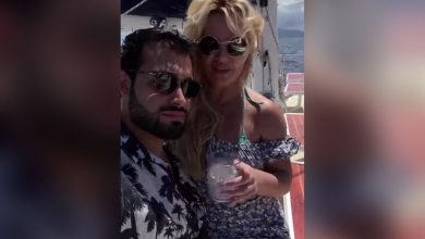 Фото - 40-летняя Бритни Спирс в бикини станцевала с мужем на яхте