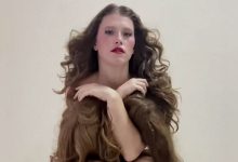 Фото - Звезда «Чик» Варвара Шмыкова снялась обнаженной с волосами до пят