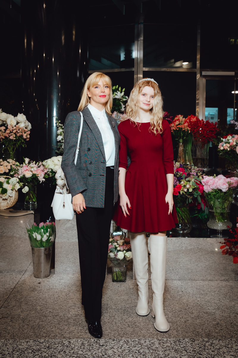 Янина Студилина, Надя Ручка и Дмитрий Дибров на модном показе в Москве